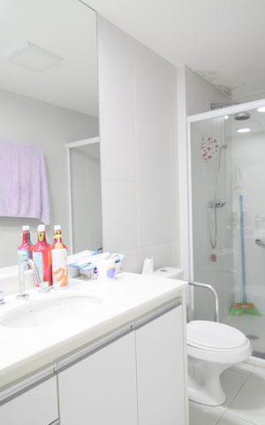 Apartamento para alugar com 168m², 2 quartos e 2 vagasBanheiro Suíte 
