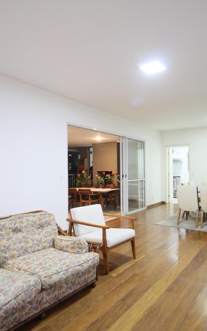 Apartamento para alugar com 168m², 2 quartos e 2 vagasSala