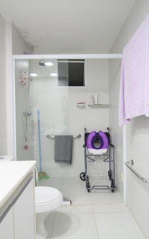 Apartamento para alugar com 168m², 2 quartos e 2 vagasBanheiro Suíte 