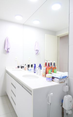 Apartamento para alugar com 168m², 2 quartos e 2 vagasBanheiro Suíte 