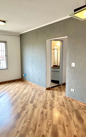 Apartamento para alugar com 130m², 2 quartos e 1 vaga Apartamento para alugar com 130m², 2 quartos e 1 vagaSala