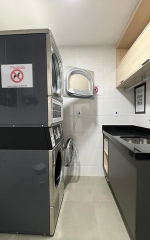 Studio para alugar com 25m², 1 quarto e sem vaga Studio para alugar com 25m², 1 quarto e sem vagaÁrea comum - Lavanderia