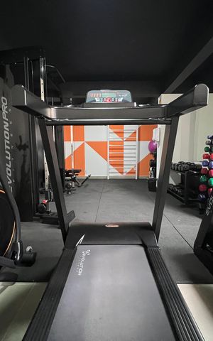 Studio para alugar com 25m², 1 quarto e sem vaga Studio para alugar com 25m², 1 quarto e sem vagaÁrea comum - Academia