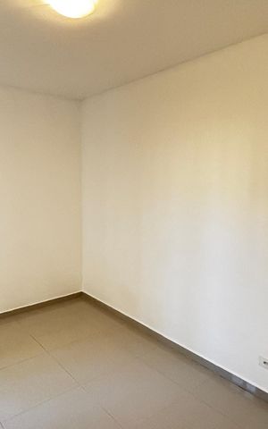 Apartamento à venda com 75m², 2 quartos e 2 vagas Apartamento à venda com 75m², 2 quartos e 2 vagasQuarto