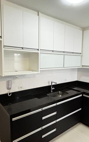 Apartamento à venda com 75m², 2 quartos e 2 vagas Apartamento à venda com 75m², 2 quartos e 2 vagasCozinha
