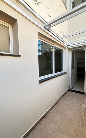 Apartamento à venda com 75m², 2 quartos e 2 vagas Apartamento à venda com 75m², 2 quartos e 2 vagasÁrea de Serviço