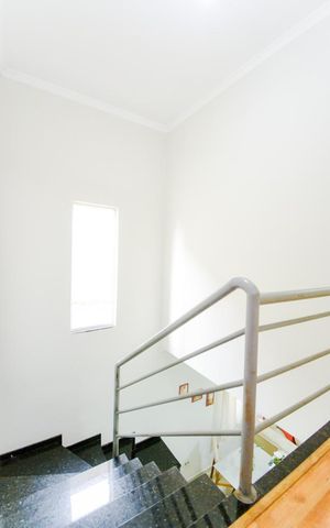 Casa à venda com 168m², 5 quartos e 4 vagasCorredor dos Dormitórios 