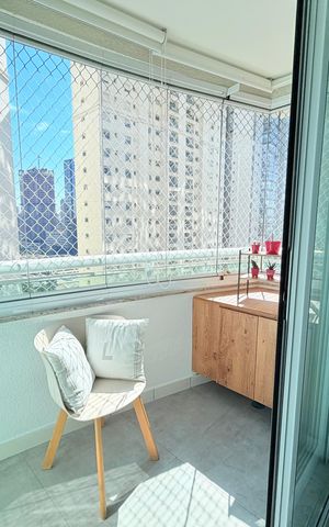 Apartamento à venda com 150m², 3 quartos e 2 vagas Apartamento à venda com 150m², 3 quartos e 2 vagasVaranda quarto 2