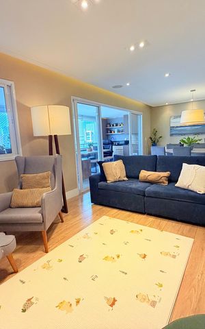 Apartamento à venda com 150m², 3 quartos e 2 vagas Apartamento à venda com 150m², 3 quartos e 2 vagasSala