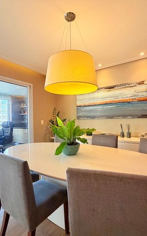 Apartamento à venda com 150m², 3 quartos e 2 vagas Apartamento à venda com 150m², 3 quartos e 2 vagasSala