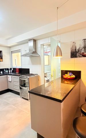 Apartamento à venda com 150m², 3 quartos e 2 vagas Apartamento à venda com 150m², 3 quartos e 2 vagasCozinha