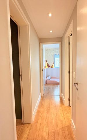 Apartamento à venda com 150m², 3 quartos e 2 vagas Apartamento à venda com 150m², 3 quartos e 2 vagasQuartos