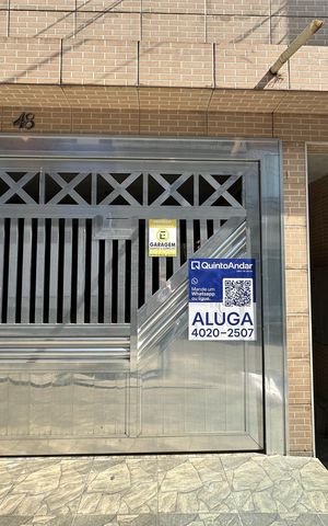 Casa para alugar com 65m², 2 quartos e sem vaga Casa para alugar com 65m², 2 quartos e sem vagaFachada