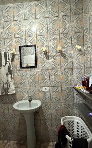 Casa para alugar com 65m², 2 quartos e sem vaga Casa para alugar com 65m², 2 quartos e sem vagaBanheiro da Suíte