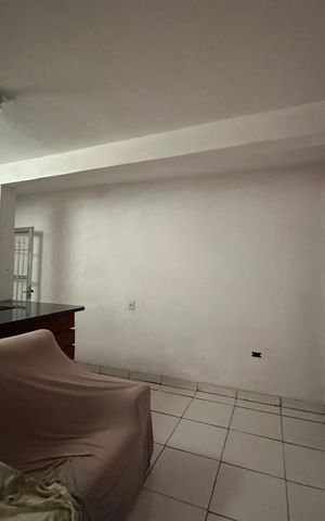 Casa para alugar com 65m², 2 quartos e sem vaga Casa para alugar com 65m², 2 quartos e sem vagaSala