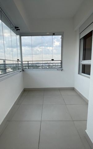 Apartamento para alugar com 62m², 2 quartos e 1 vaga Apartamento para alugar com 62m², 2 quartos e 1 vagaVaranda