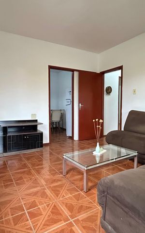 Casa para alugar com 110m², 2 quartos e 4 vagas Casa para alugar com 110m², 2 quartos e 4 vagasSala