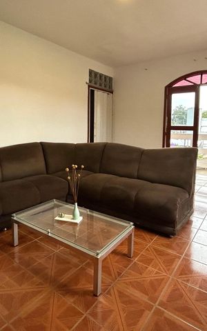 Casa para alugar com 110m², 2 quartos e 4 vagas Casa para alugar com 110m², 2 quartos e 4 vagasSala