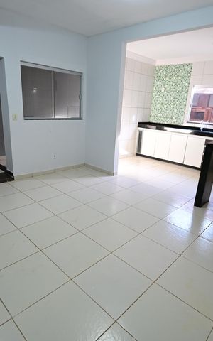 Casa para alugar com 300m², 3 quartos e 4 vagas