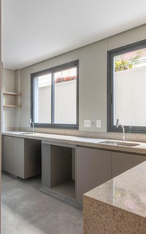Apartamento à venda com 62m², 2 quartos e 2 vagas Apartamento à venda com 62m², 2 quartos e 2 vagasCozinha
