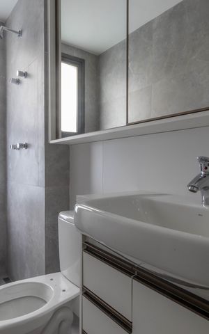Apartamento à venda com 62m², 2 quartos e 2 vagas Apartamento à venda com 62m², 2 quartos e 2 vagasBanheiro