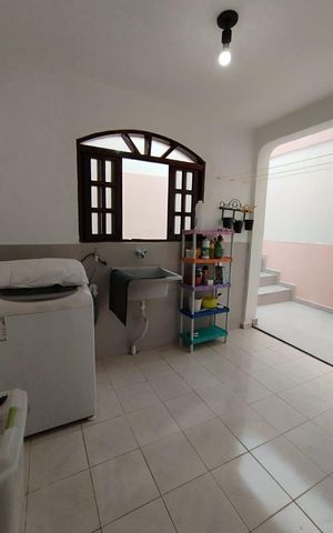 Casa à venda com 125m², 2 quartos e 2 vagas Casa à venda com 125m², 2 quartos e 2 vagasÁrea de serviço