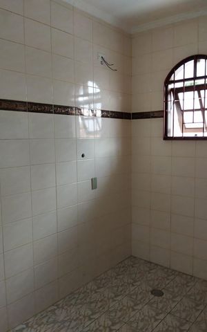 Casa à venda com 125m², 2 quartos e 2 vagas Casa à venda com 125m², 2 quartos e 2 vagasCozinha