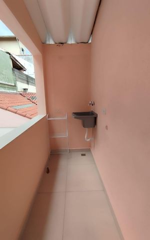 Casa à venda com 125m², 2 quartos e 2 vagas Casa à venda com 125m², 2 quartos e 2 vagasÁrea de serviço