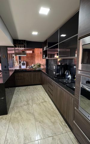 Casa à venda com 400m², 6 quartos e 5 vagas