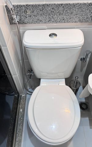 Apartamento à venda com 87m², 3 quartos e 2 vagas Apartamento à venda com 87m², 3 quartos e 2 vagasBanheiro Social