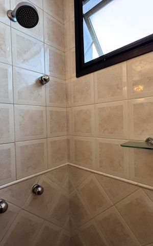 Apartamento à venda com 87m², 3 quartos e 2 vagas Apartamento à venda com 87m², 3 quartos e 2 vagasSuíte - Banheiro