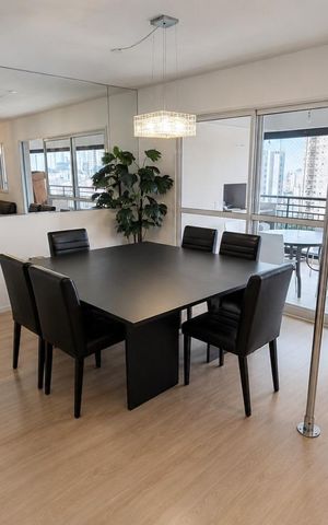 Apartamento à venda com 133m², 3 quartos e 2 vagas Apartamento à venda com 133m², 3 quartos e 2 vagasSala