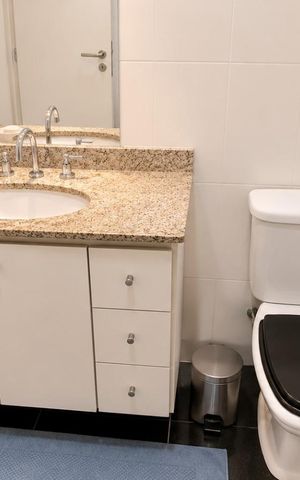 Apartamento à venda com 133m², 3 quartos e 2 vagas Apartamento à venda com 133m², 3 quartos e 2 vagasBanheiro