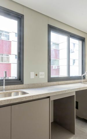 Apartamento à venda com 63m², 2 quartos e 2 vagas Apartamento à venda com 63m², 2 quartos e 2 vagasCozinha
