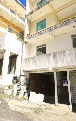 Casa para alugar com 59m², 2 quartos e sem vagaFachada