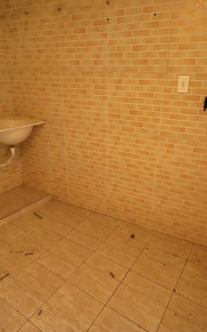Casa para alugar com 59m², 2 quartos e sem vagaÁrea de serviço