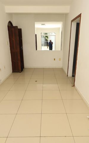 Casa para alugar com 59m², 2 quartos e sem vagaSala