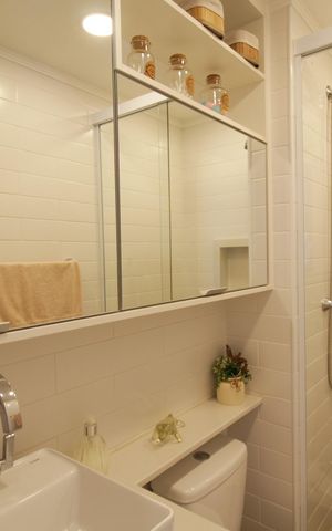Apartamento à venda com 58m², 2 quartos e 1 vaga Apartamento à venda com 58m², 2 quartos e 1 vagaBanheiro