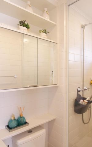 Apartamento à venda com 58m², 2 quartos e 1 vaga Apartamento à venda com 58m², 2 quartos e 1 vagaBanheiro