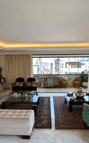 Apartamento para alugar com 280m², 4 quartos e 3 vagas Apartamento para alugar com 280m², 4 quartos e 3 vagasSala