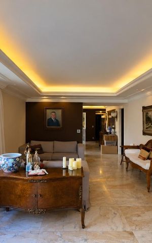 Apartamento para alugar com 280m², 4 quartos e 3 vagas Apartamento para alugar com 280m², 4 quartos e 3 vagasÁrea Comum Interna