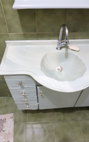 Casa à venda com 179m², 2 quartos e 3 vagasBanheiro Social