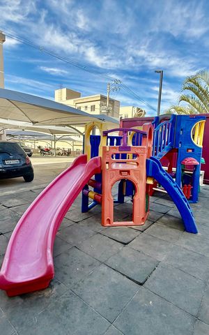 Apartamento para alugar com 44m², 2 quartos e 1 vaga Apartamento para alugar com 44m², 2 quartos e 1 vagaÁrea comum - Playground