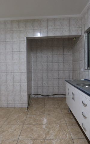 Casa para alugar com 120m², 2 quartos e 1 vagaCozinha