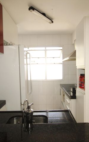 Apartamento à venda com 77m², 3 quartos e 2 vagasCozinha