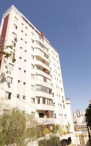 Apartamento à venda com 77m², 3 quartos e 2 vagasFachada