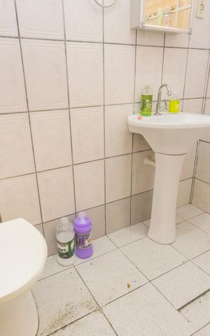 Casa à venda com 175m², 3 quartos e 1 vagaBanheiro social
