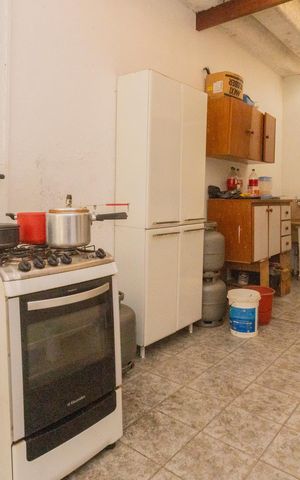 Casa à venda com 175m², 3 quartos e 1 vagaÁrea de Serviço