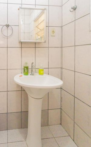 Casa à venda com 175m², 3 quartos e 1 vagaBanheiro social