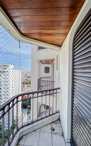 Apartamento para alugar com 158m², 4 quartos e 4 vagasVaranda da Suíte 2